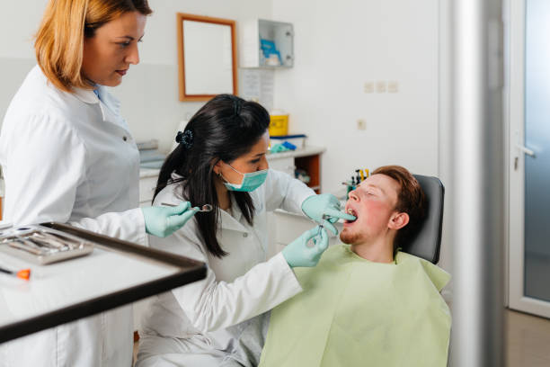Best Emergency Broken Tooth Repair in Townsend, DE